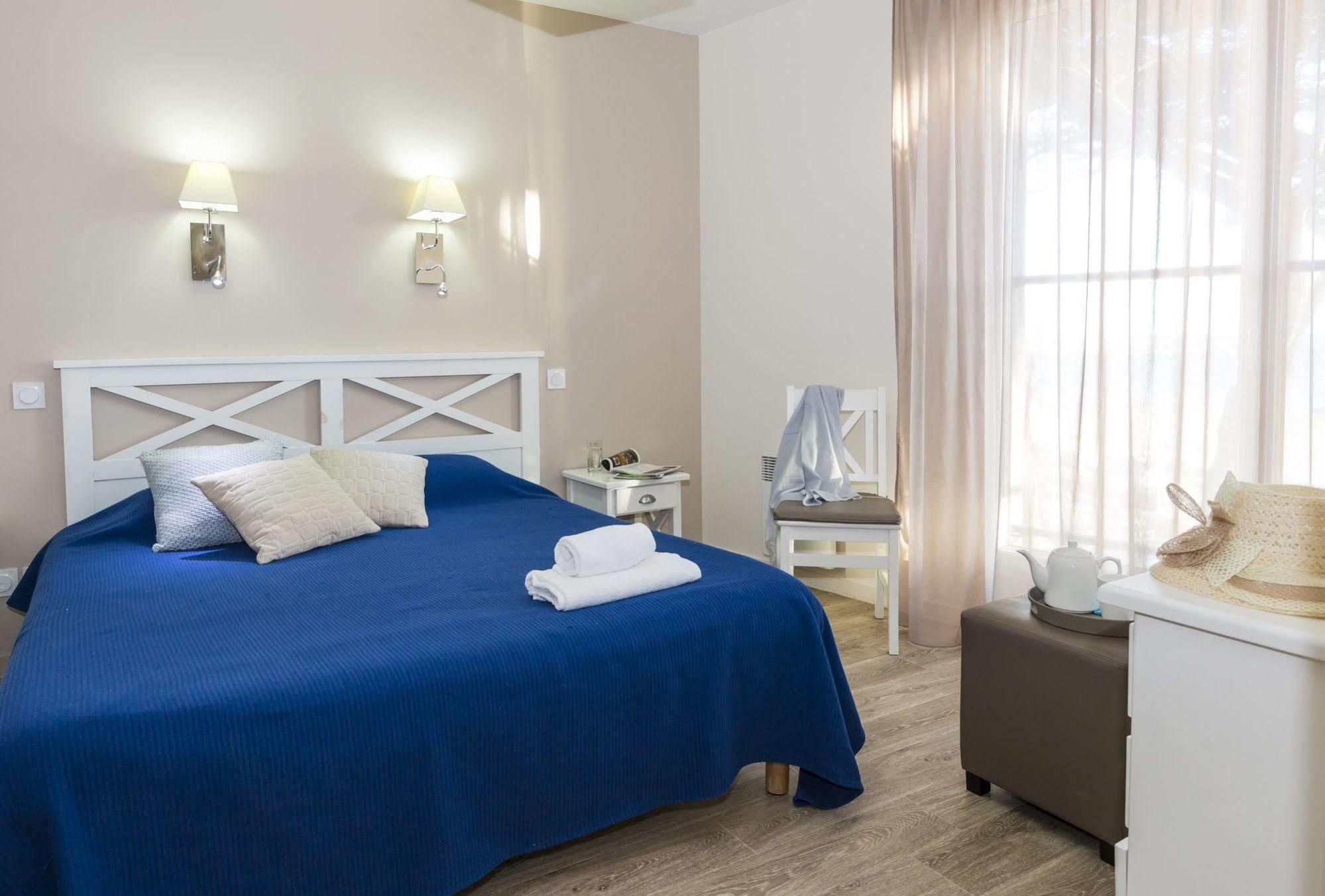 Residence Prestige Odalys De La Plage Pornichet Bagian luar foto
